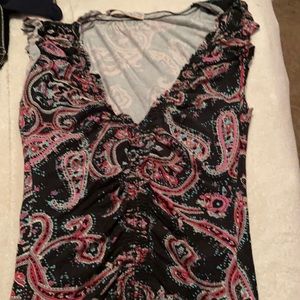 Heading to a concert ?   Fun shirt  great pattern.